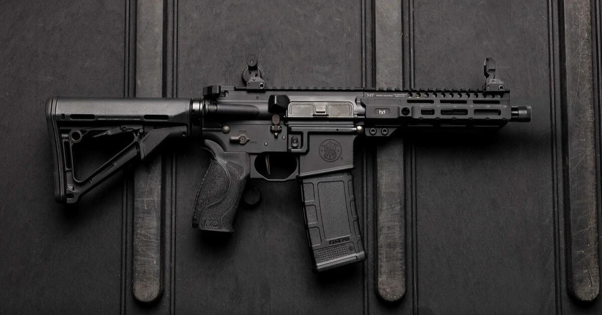 Smith & Wesson Adds to M&P15 Line with AXE Pistol & SBR in 300 BLK