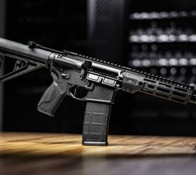 smith wesson adds to m p15 line with axe pistol sbr in 300 blk
