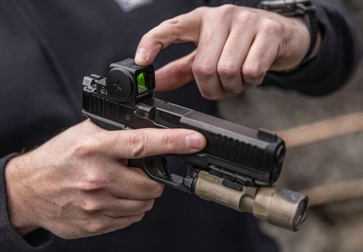 Vortex Adds Green Dot Option To Venom Enclosed Micro Lineup vortex-adds-green-dot-option-to-venom-enclosed-micro-lineup