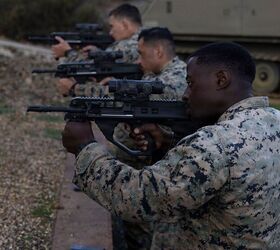 potd the austeyr edge u s marines familiarize with ef88