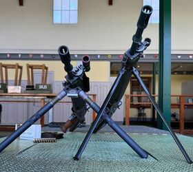 SIG 550 rifles with the standard 60-degree bipod (right) and the KUGS 90-degree bipod.