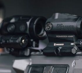 ROMEO5X-AMR Combo Kit Switches Reticles When the Magnifier Moves