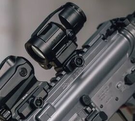 romeo5x amr combo kit switches reticles when the magnifier moves