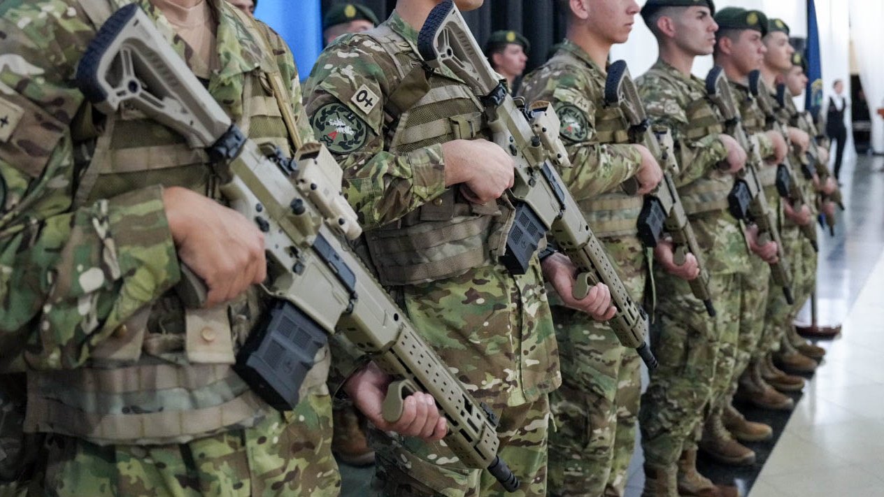 argentina adopts iwi arad rifles