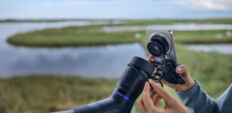 zeiss expands the conquest apia spotting scope family to four models